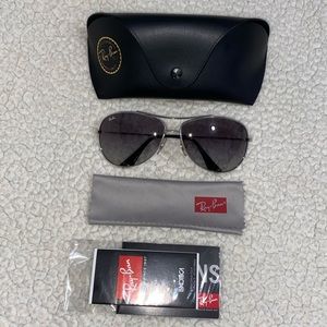 💯% Authentic Ray-Ban RB 3293 🕶
